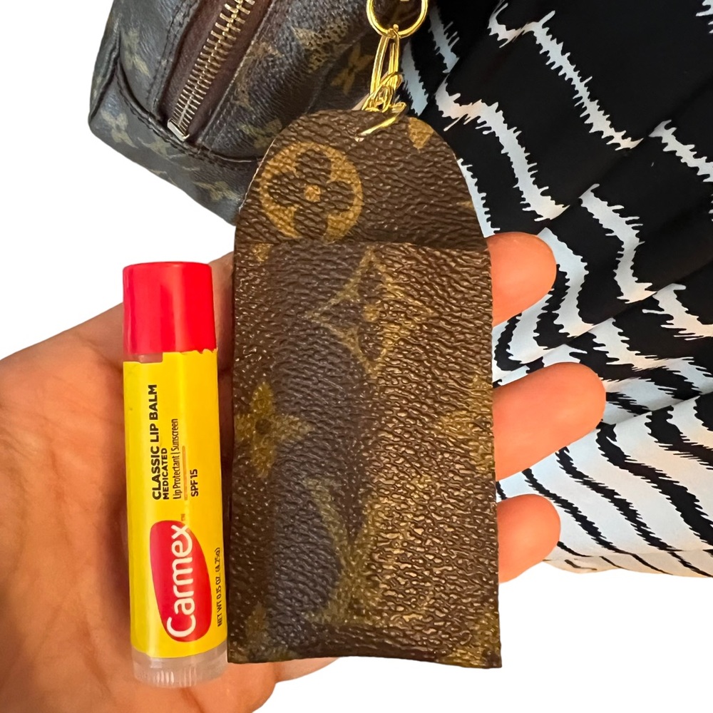 New Custom Tassel Keychain Lip Balm Holder Bag Charms - Picture 4 of 13